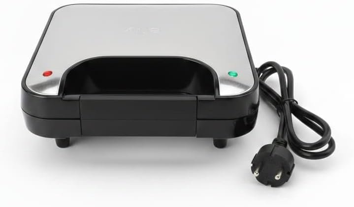 3-in-1 Sandwich Maker, Waffle Iron & Grill - 750W.